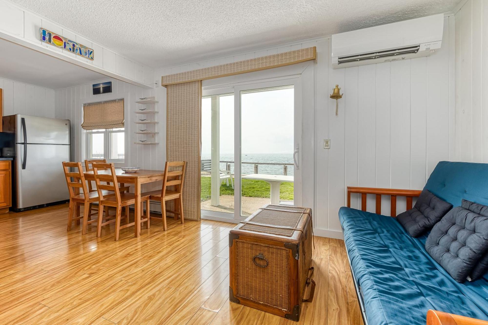 Готель The Montauk Soundview Екстер'єр фото