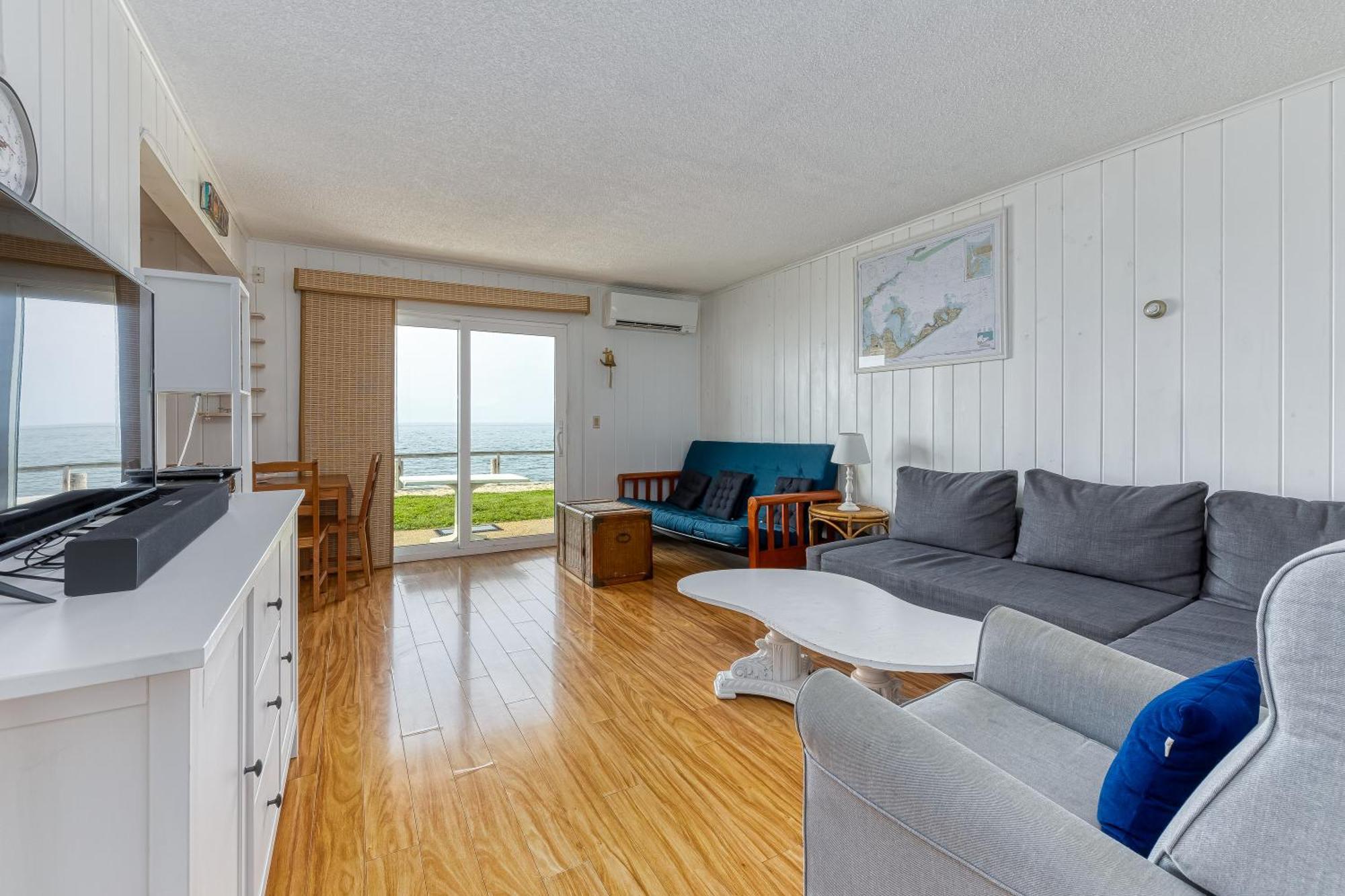 Готель The Montauk Soundview Екстер'єр фото