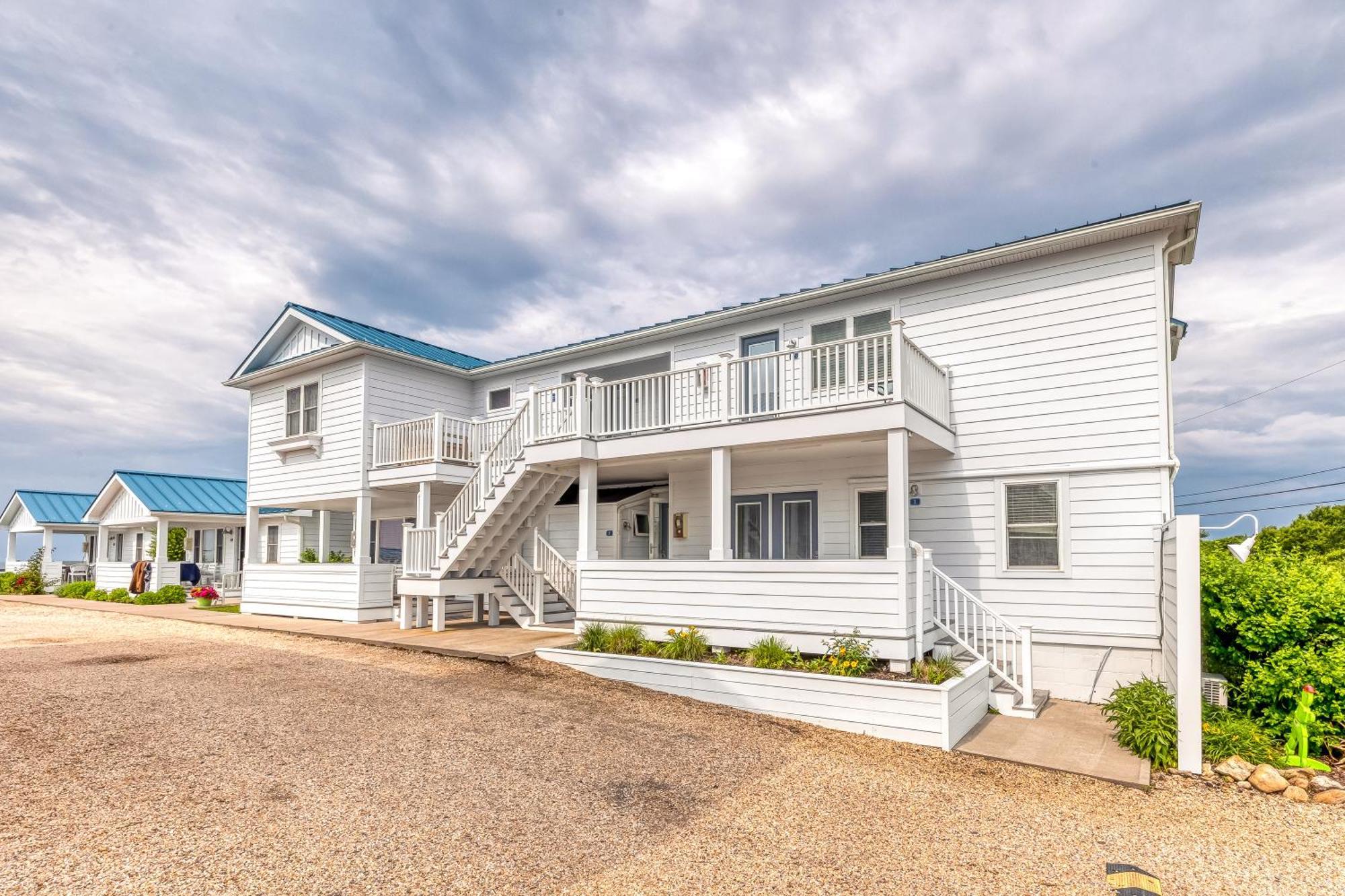 Готель The Montauk Soundview Екстер'єр фото